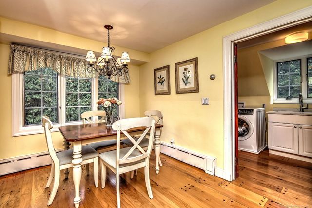 124 Churchill Road, Hamden, CT 06517