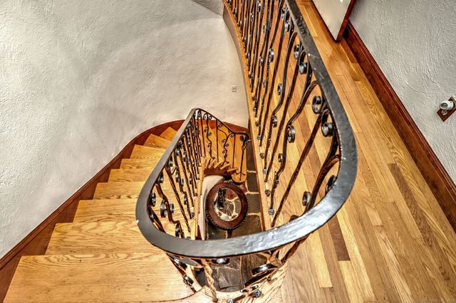 124 Churchill Road, Hamden, CT 06517