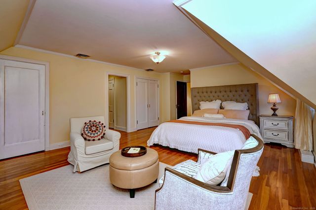 124 Churchill Road, Hamden, CT 06517