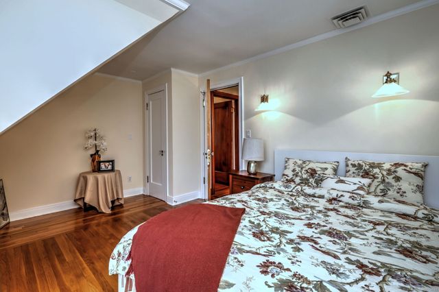 124 Churchill Road, Hamden, CT 06517