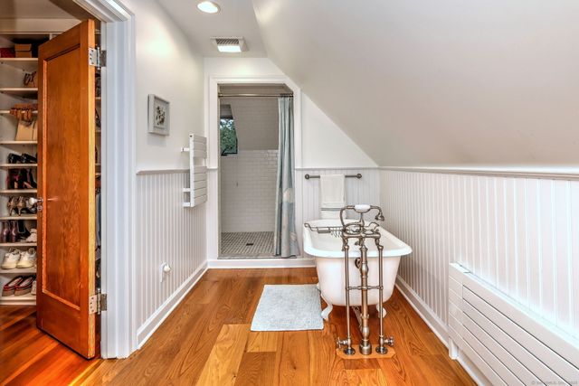 124 Churchill Road, Hamden, CT 06517