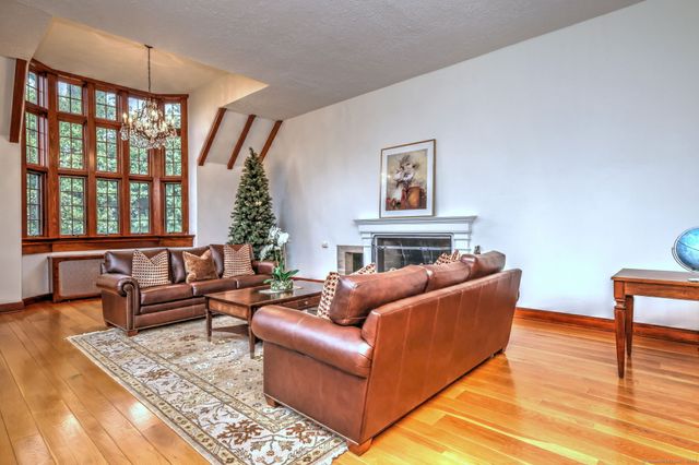 124 Churchill Road, Hamden, CT 06517