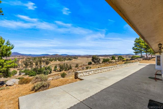 25090 Oakana, Ramona, CA 92065
