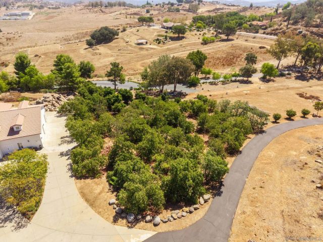 25090 Oakana, Ramona, CA 92065