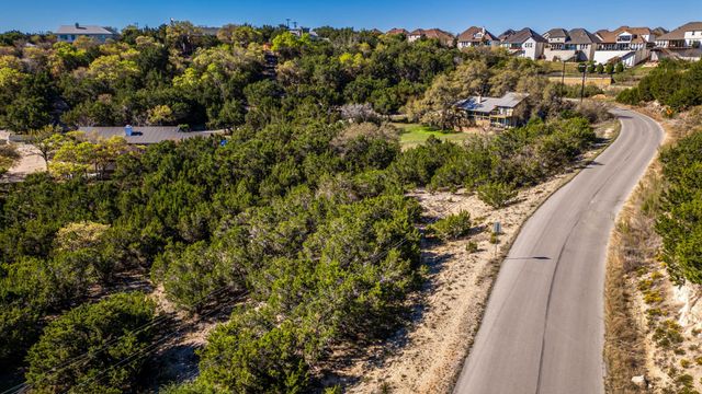 2711 Crosswind DR, Spicewood, TX 78669