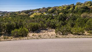 2711 Crosswind DR, Spicewood, TX 78669