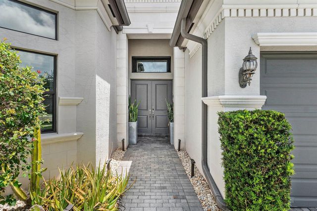 16872 Pavilion Way, Delray Beach, FL 33446