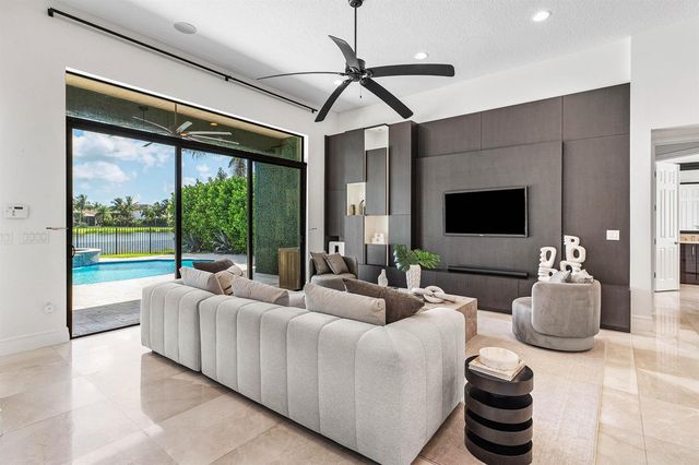 16872 Pavilion Way, Delray Beach, FL 33446