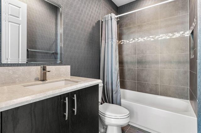 16872 Pavilion Way, Delray Beach, FL 33446