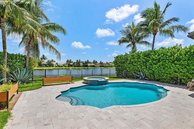16872 Pavilion Way, Delray Beach, FL 33446