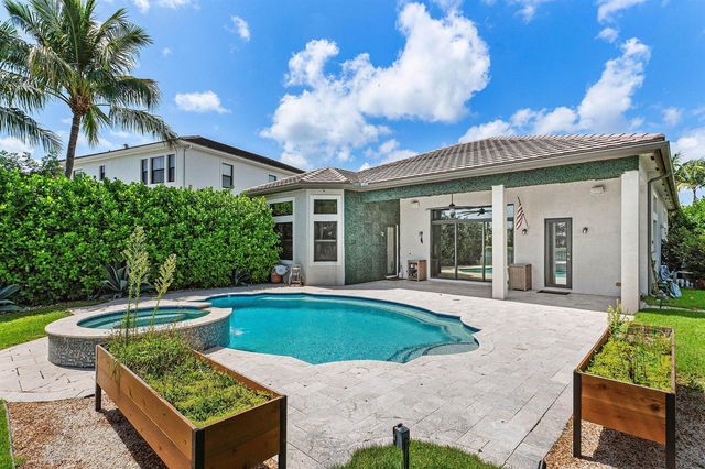 16872 Pavilion Way, Delray Beach, FL 33446