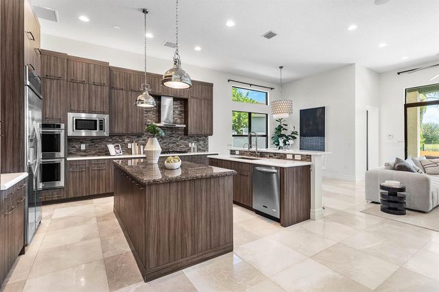 16872 Pavilion Way, Delray Beach, FL 33446