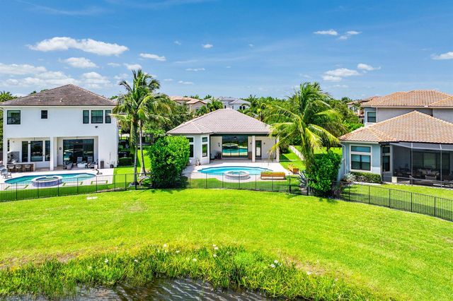 16872 Pavilion Way, Delray Beach, FL 33446