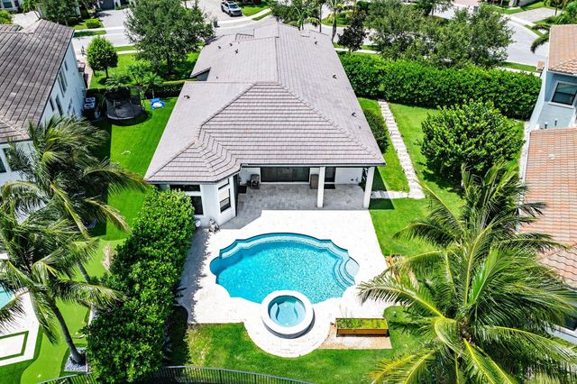 16872 Pavilion Way, Delray Beach, FL 33446