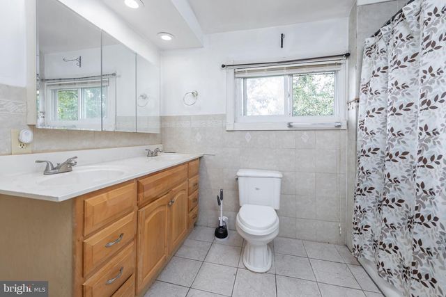 402 - 404 F ST, Millville, NJ 08332