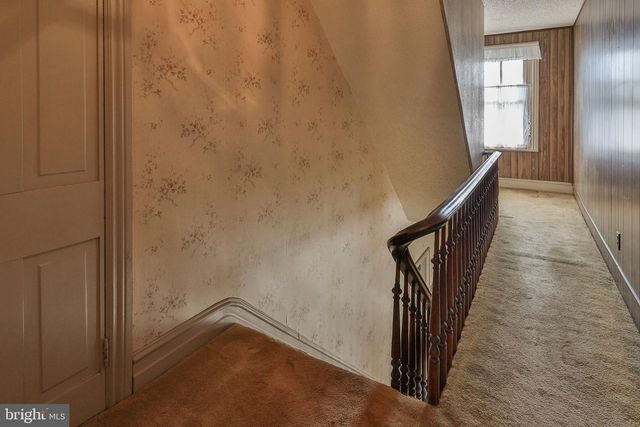 38 N MAIN ST, Richlandtown, PA 18955