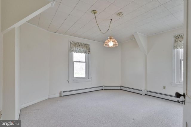 38 N MAIN ST, Richlandtown, PA 18955