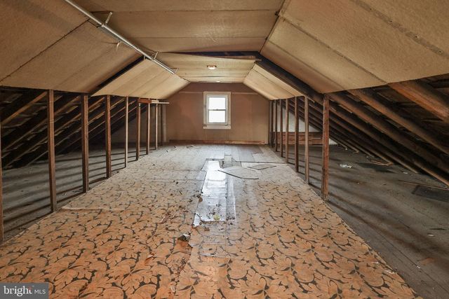 38 N MAIN ST, Richlandtown, PA 18955