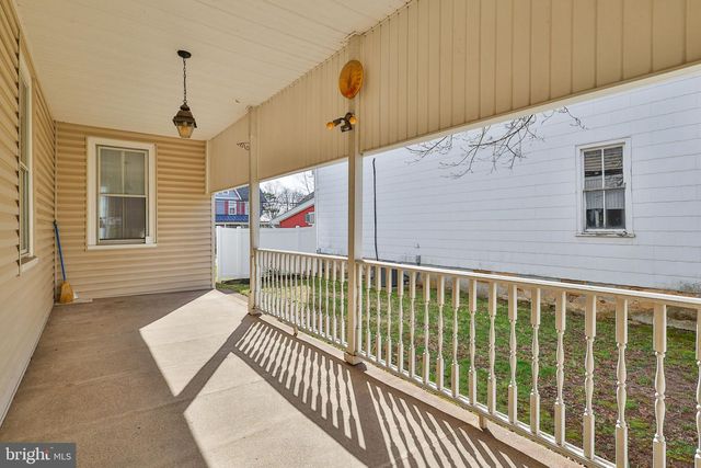 38 N MAIN ST, Richlandtown, PA 18955