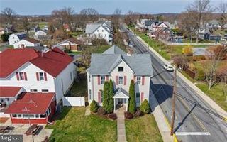 38 N MAIN ST, Richlandtown, PA 18955