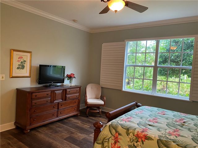 2320 Water Oak Court SW 113, Vero Beach, FL 32962