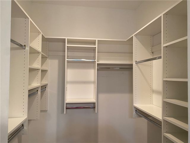 2320 Water Oak Court SW 113, Vero Beach, FL 32962