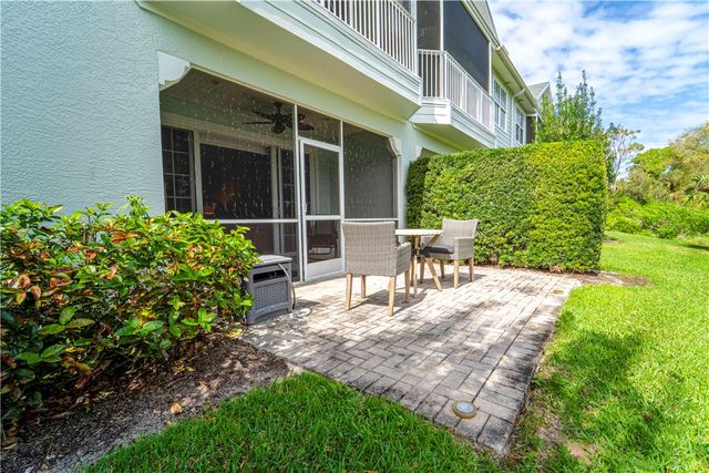 2320 Water Oak Court SW 113, Vero Beach, FL 32962