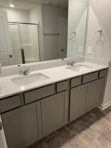 255 Hazel Ln, Lebanon, TN 37087