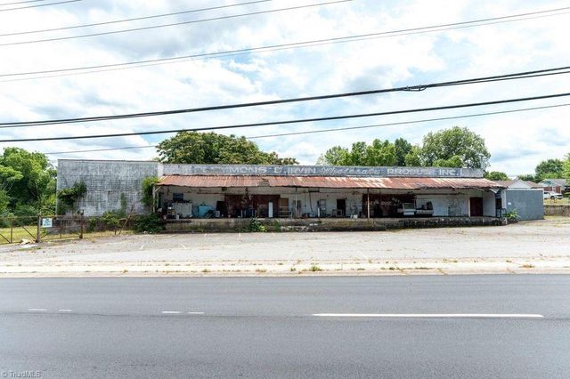 400 W 27th Street, Winston-salem, NC 27105