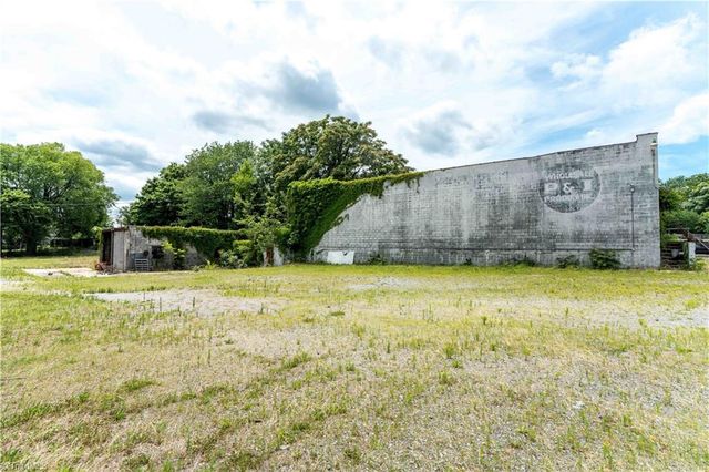 400 W 27th Street, Winston-salem, NC 27105