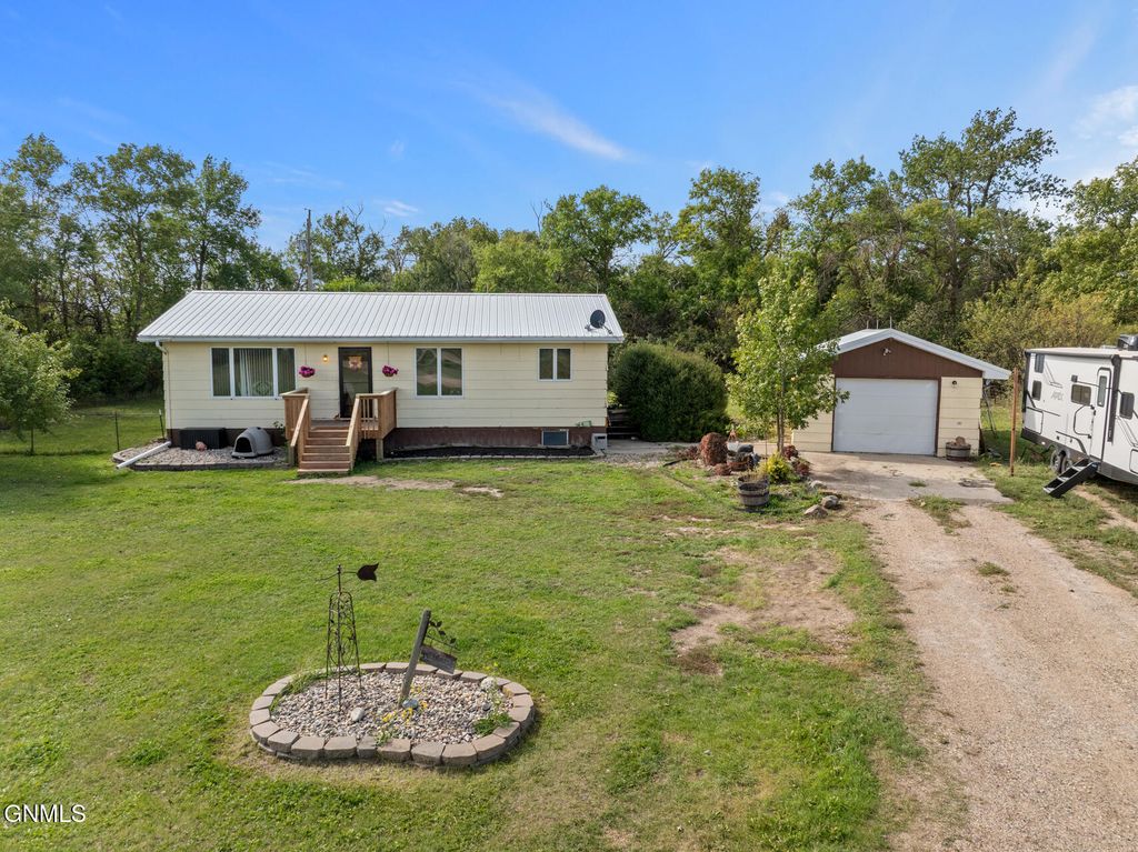 6147 101st Avenue NW, White Earth, ND 58794 photo 2