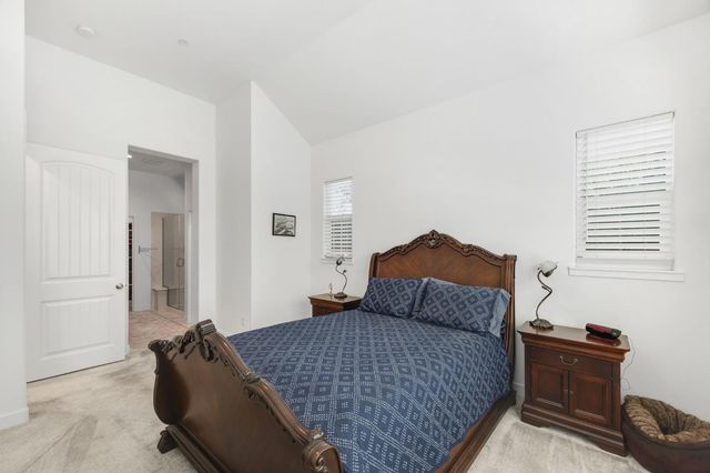 7595 Twin Bridges Ln, Citrus Heights, CA 95610