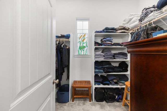 7595 Twin Bridges Ln, Citrus Heights, CA 95610