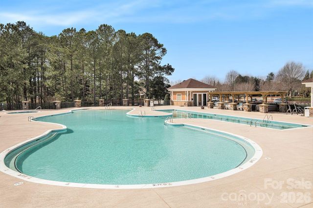 15164 Legend Oaks Court, Fort Mill, SC 29707