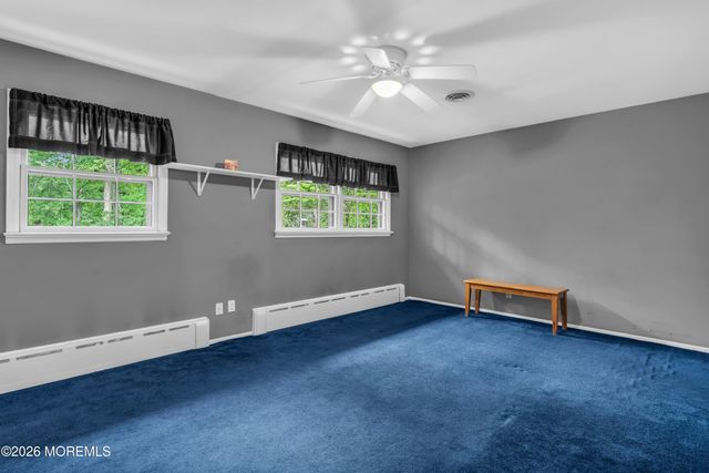57 Roosevelt Avenue, Morganville, NJ 07751