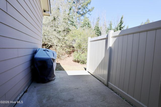 20 Shadow Creek Court, Pinehurst, NC 28374