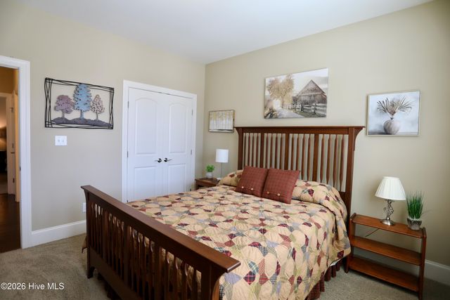 20 Shadow Creek Court, Pinehurst, NC 28374