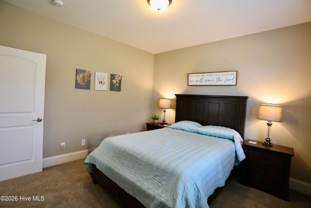 20 Shadow Creek Court, Pinehurst, NC 28374