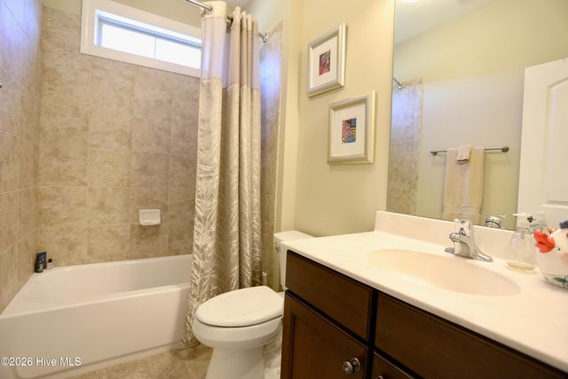 20 Shadow Creek Court, Pinehurst, NC 28374