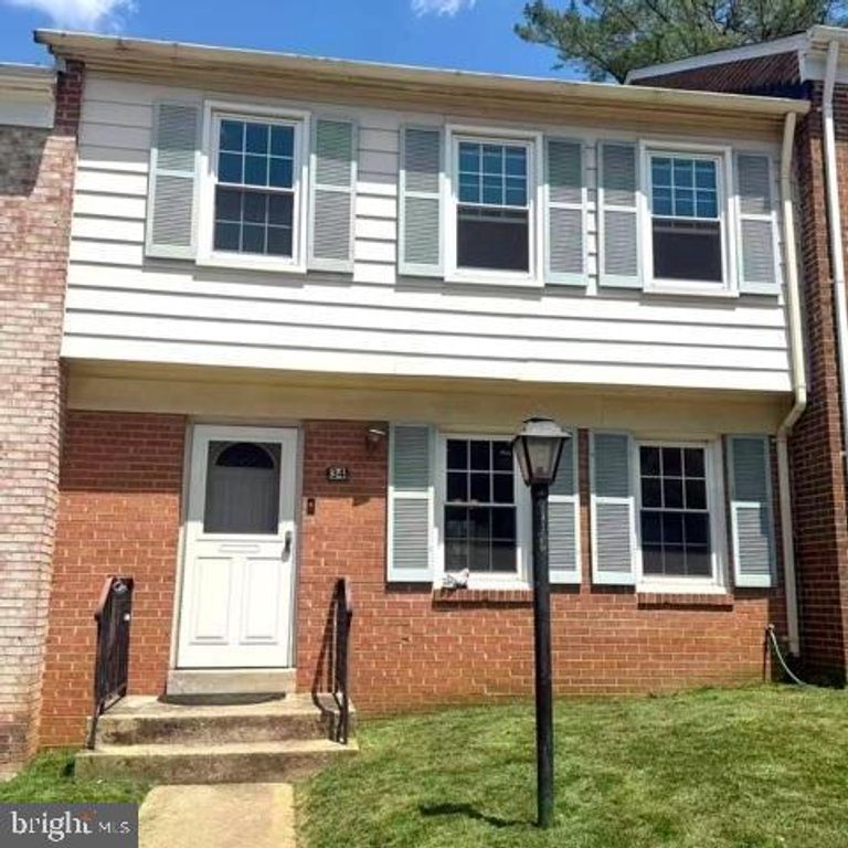 34 MARWOOD CT, Rockville, MD 20850
