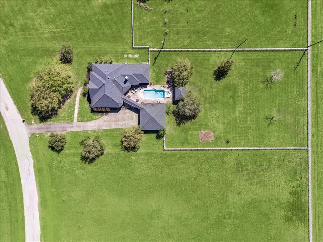 6042 Blackberry Cove Lane, Richmond, TX 77469