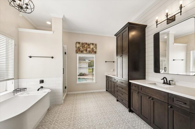 6042 Blackberry Cove Lane, Richmond, TX 77469