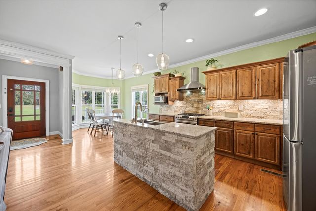 292 District Line Road, Trenton, GA 30752