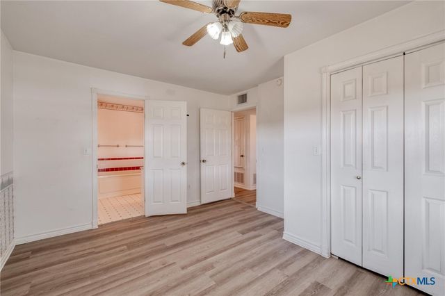 829 State Highway 21, Cedar Creek, TX 78612