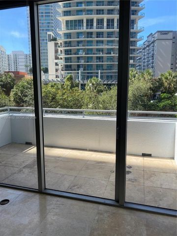 1050 Brickell Ave 220, Miami, FL 33131
