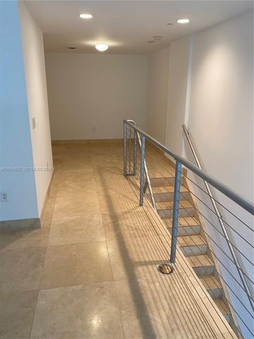 1050 Brickell Ave 220, Miami, FL 33131