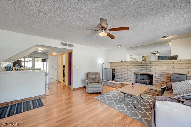 3568 Taos Lane, Las Vegas, NV 89121
