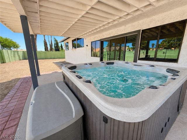 3568 Taos Lane, Las Vegas, NV 89121