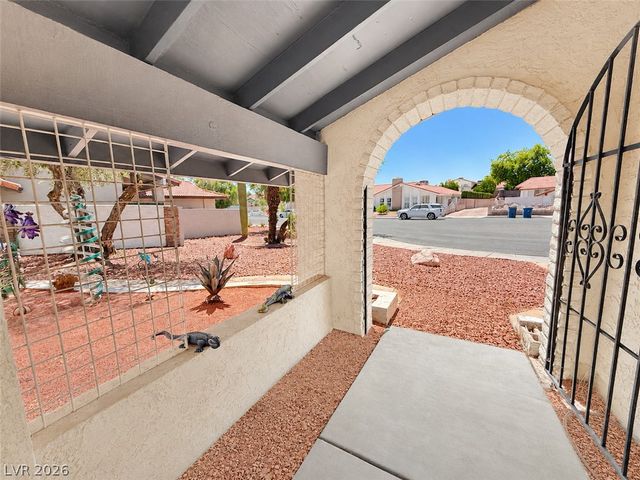 3568 Taos Lane, Las Vegas, NV 89121