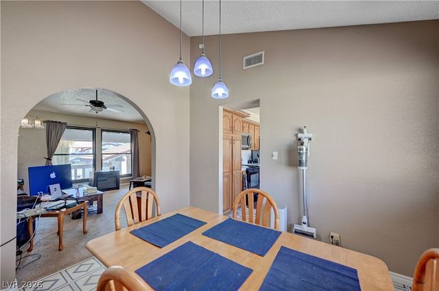 3568 Taos Lane, Las Vegas, NV 89121